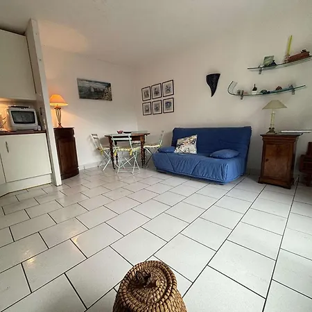 Avec Terrasse En Bord De - Fr-1-494-172